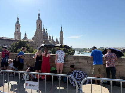 Los ciudadanos españoles aguardan el eclipse
Foto: Ezequiel Díaz
