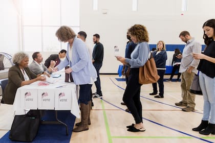 Los ciudadanos que opten por la vía digital tienen hasta las 23:59 hs de hoy para completar su inscripción