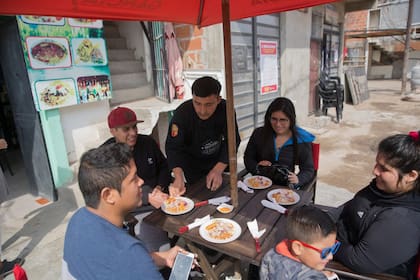 Los clientes de Barrera, según dice, son pocos, pero fieles y muy exigentes