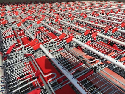 Los clientes de Costco en Dallas están implementando estrategias para reducir costos