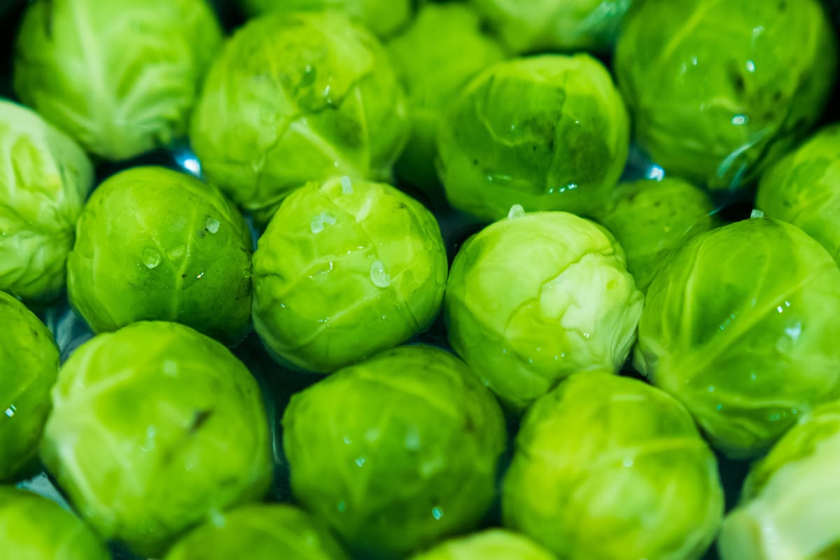 Los coles de bruselas y sus cuatro maneras de cocinarlos correctamente