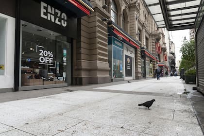 Efecto coronavirus: la peatonal Florida vacía