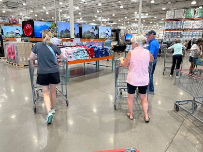 Los comercios minoristas se encuentran negociando con sus proveedores para que el aumento en los aranceles no impacten en los precios finales de los productos (Archivo)