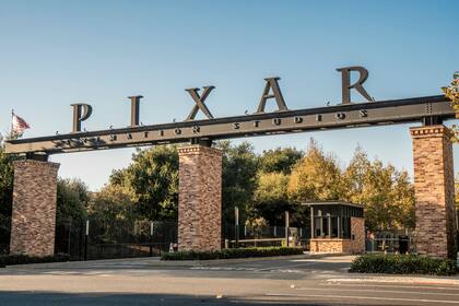 Los comienzos de Pixar a comienzos de la década del 80 fueron lentos y penosos, en parte por las limitaciones de memoria y poder de computación inherentes a la época
