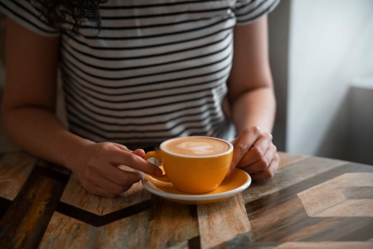 Los condimentos que hay que agregarle al café para fortalecer el cerebro