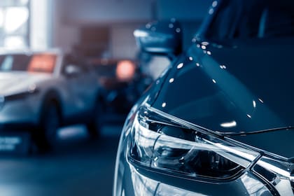 Los conductores de autos de Nueva York deben entregar las placas al DMV si están sin cobertura durante 90 días