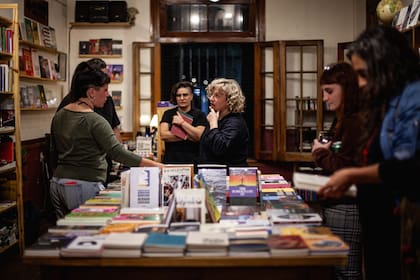 Los confines, la librería de Villa Ballester ganadora del Premio a la labor de la FED 2025