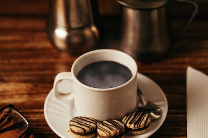 Los consumidores estadounidenses toman un promedio de 2,8 tazas de café por día, lo que equivale a unos 507 millones de tazas en todo el país norteamericano