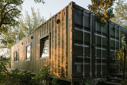Los containers en desuso son cada vez más reutilizados para crear viviendas, locales o espacios de trabajo