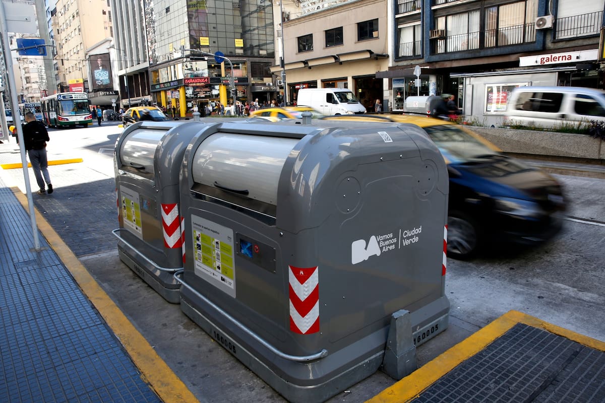 Los contenedores que se abren con tarjeta magnética