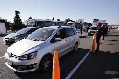 Los controles en la Panamericana provocaron kilómetros de congestionamiento
