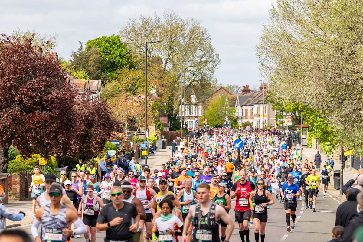 Los corredores en la maratón de Londres el 21 de abril de 2024
