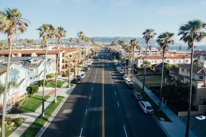 Los costos de vivienda en California han sido durante mucho tiempo más altos que el promedio nacional