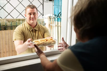 Los costos para iniciar un negocio de comida desde casa varían desde permisos gratuitos hasta tarifas de US$100