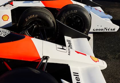 Los Crespi diseñaron y fabricaron un total de 16 autos de Fórmula 1 para la miniserie Senna
