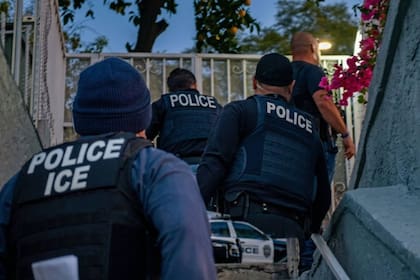Los críticos comparan esta medida con el ICE en Estados Unidos