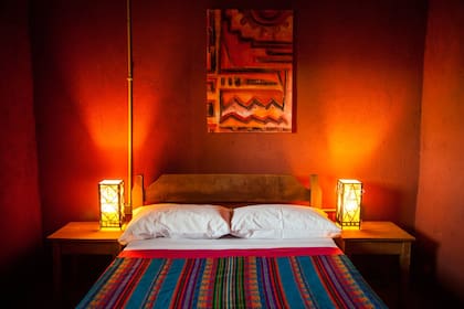 Los cuartos de Los Mudaderos combinan la tradición y el color local.
