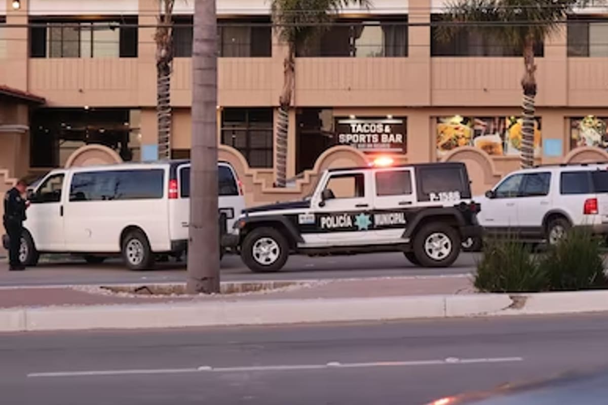 Los cuatro hombres viajaban a bordo de una minivan blanca con placas de California del Norte; la foto es ilustrativa