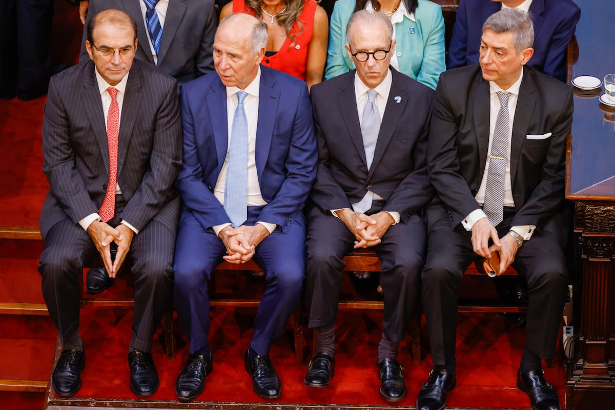 Los cuatro integrantes actuales de la Corte Suprema: Manuel García-Mansilla (nombrado en comisión), Ricardo Lorenzetti, Carlos Rosenkrantz y Horacio Rosatti