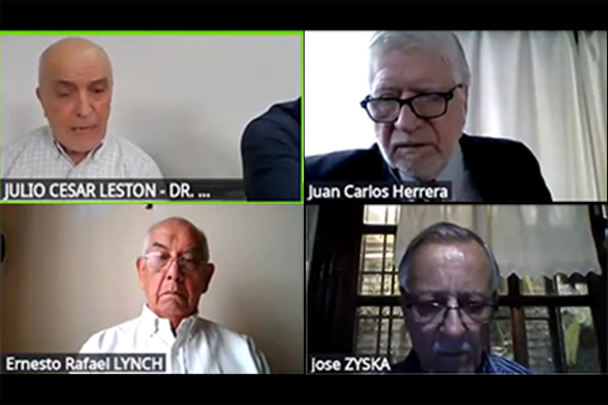 Los cuatro militares condenados: Julio César Leston, Juan Carlos Herrera, Ernesto Rafael Lynch y José Juan Zyska, durante la audiencia de sus últimas palabras.