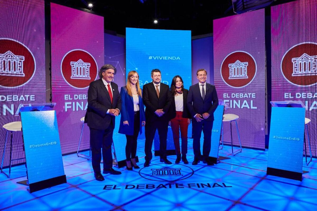 Los cuatros candidatos a la Gobernación expusieron sus propuestas y se defendieron tras las preguntas cruzadas durante el debate en Canal 9 Televida.