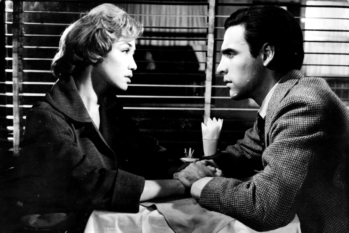 Los de la mesa diez, con María Aurelia Bisutti y Emilio Alfaro, dirigidos por Simón Feldman