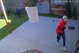 Tres delincuentes entraron a la casa de una jueza, la ataron y le robaron