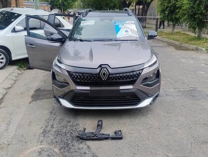 Los delincuentes portaban pistolas adaptadas como subfusiles tácticos con cargadores de 50 proyectiles