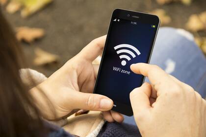 Los delincuentes también utilizan las redes wifi públicas para robar información de los viajeros