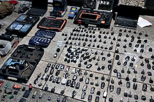 Los delincuentes tenían en su poder 332 llaves de autos y camionetas