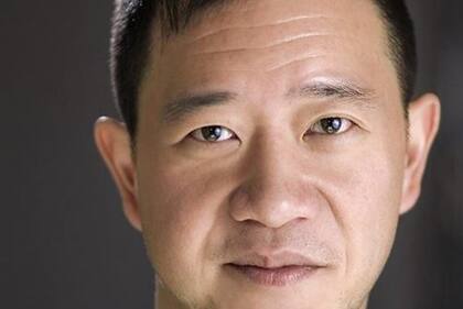 Los demandantes señalan a Benjamin Chow como el "arquitecto" de más de 15 estafas