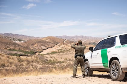 Los demandantes sostienen que las obras de construcción del muro fronterizo en el Parque Nacional Big Bend de Texas vulneran las leyes de conservación del parque