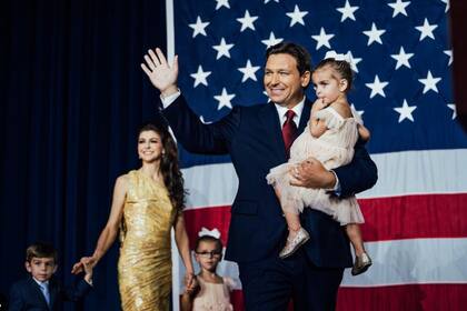 Los DeSantis: Ron, Casey y sus hijos Madison, Mason y Mamie