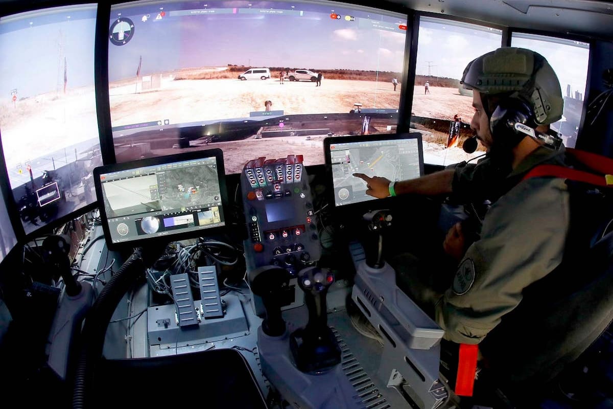 Los desarrolladores del tanque prototipo Carmel se enfocaron en las sugerencias de las nuevas generaciones de soldados, más habituados a los controles de mandos y teclados por las partidas de videojuegos