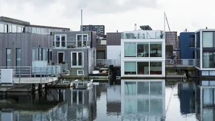 Los desarrollos flotantes de los Países Bajos inspiraron desarrollos mucho más grandes en países de baja altitud en otros lugares