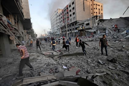 Los destrozos en Ciudad de Gaza tras un ataque israelí
