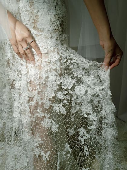 Los detalles del vestido de Selana Gomez (Foto: Instagram @selenagomez)