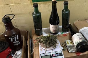 Elaboraban y vendían bebidas alcohólicas con cannabis: fueron detenidos