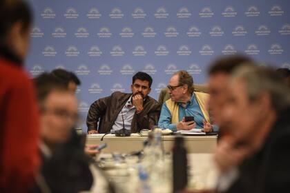 Los diputados Lucas Godoy y Carlos Heller, presidentes de las comisiones de Legislación General y Presupuesto