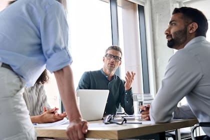 Los directorios deben garantizar que el CEO sea el adecuado para conducir a la empresa en la transición económica actual