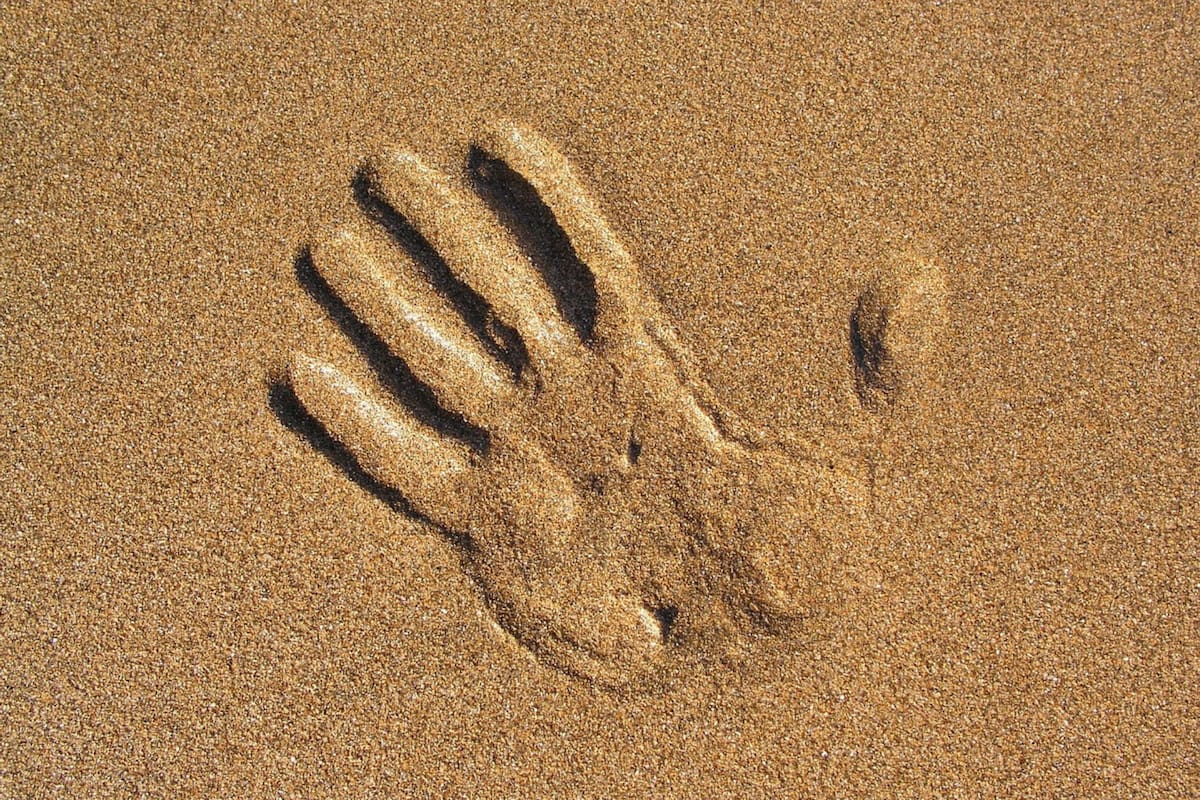 Los distintos significados de los sueños que tienen como protagonista arenas movedizas