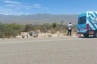 Un argentino y una alemana murieron tras volcar con el auto en la ruta 40