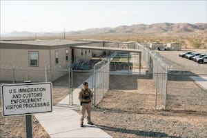 Qué significa para los migrantes la compra de dos nuevos centros de detención masivos