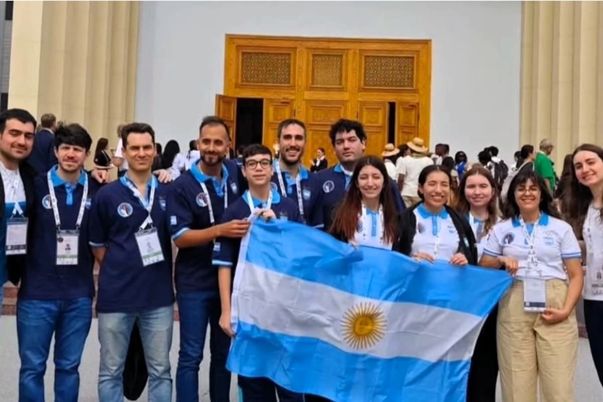 Los dos equipos argentinos en las Olimpiadas de ajedrez, con Faustino Oro como gran referente