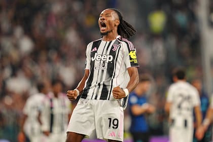 Los dos hermanos Thuram anotan, pero solo uno celebra en triunfo de la Juve, 4-3 ante el Inter