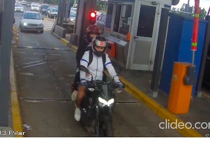Los dos motochorros que asaltaron a Ricardo Rivero Haedo