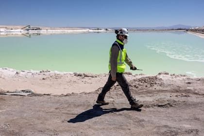 Los dos países sudamericanos que están produciendo litio a gran escala son Chile y Argentina