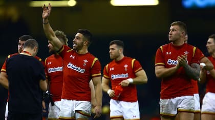 Los Dragones Rojos le sirvieron el título a Inglaterra