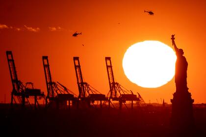 Los drones sobrevolaron la zona de forma repetida, generalmente antes del amanecer.