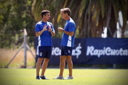 Los DT de Gimnasia, los recuerdos y las señales: "Sentimos que Diego está presente todo el tiempo"